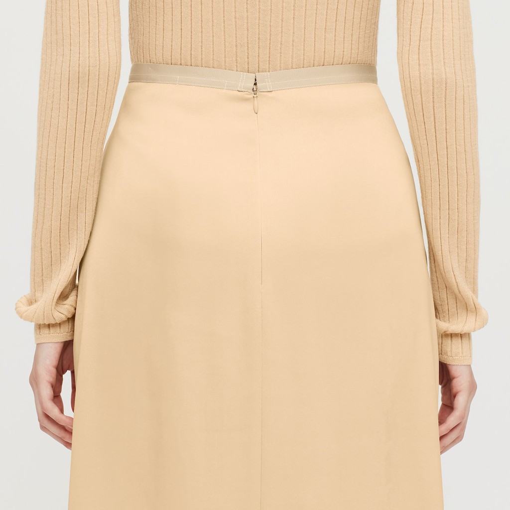 Chân váy công sở uniqlo