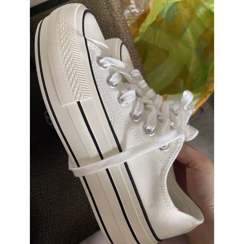 Giày thể thao độn đế dáng converse