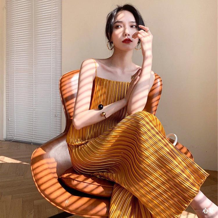 [Augustcloth] Đầm/ Váy dài 2 dây cổ ngang phong cách Hàn Quốc
