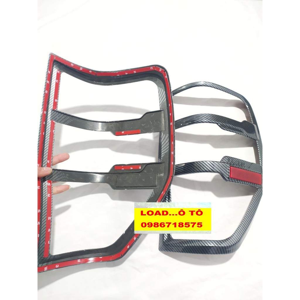 Bộ Ốp Đèn Pha Hậu Ford Ranger 2022-2016 Vân Carbon Cao Cấp