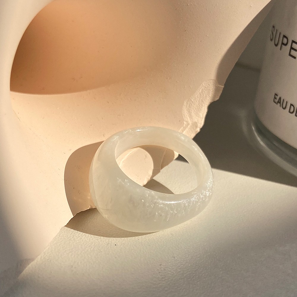 Nhẫn Acrylic Trong Suốt Phong Cách Hàn Quốc