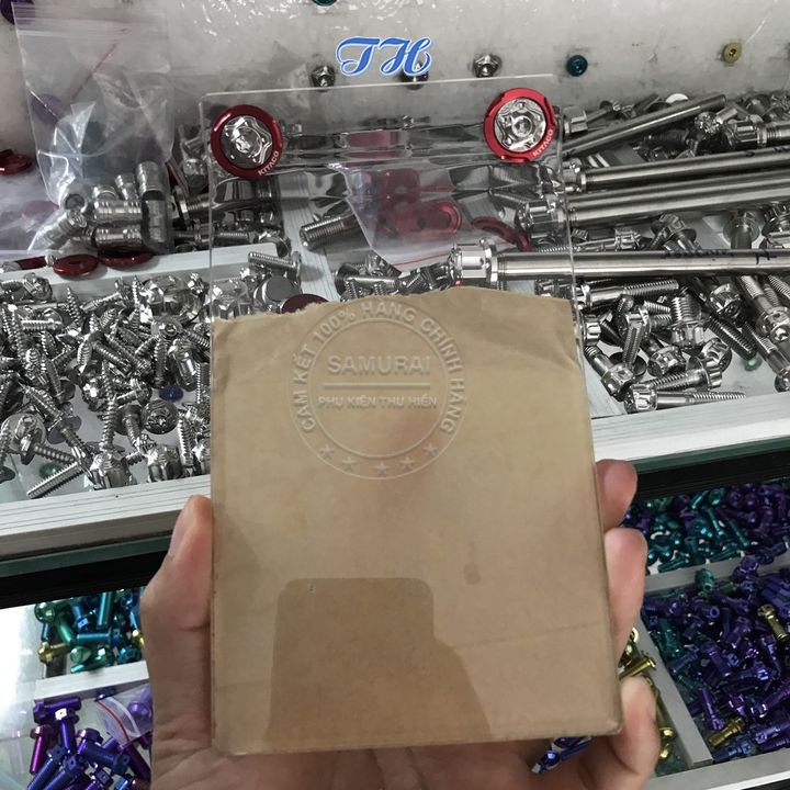 Mica che phuộc Exciter 150 Dầy 4ly cong không chữ không khoét Trong Suốt Kèm Ốc Salaya Và Long Đền