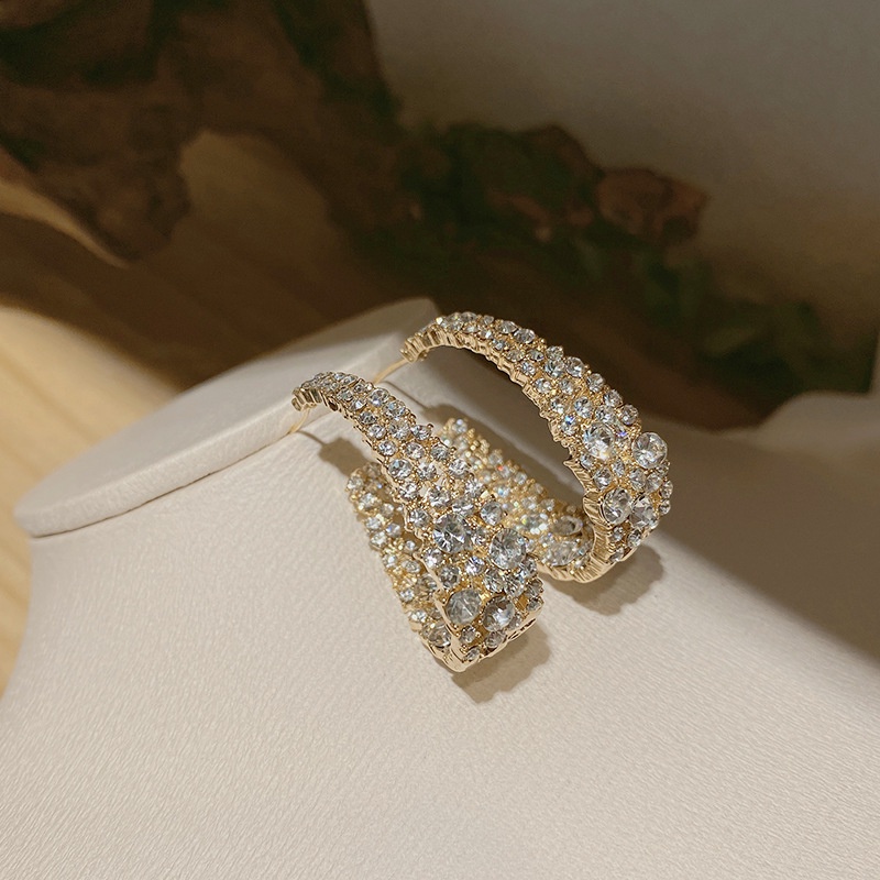 Bông Tai Nữ Hàn Quốc Hình Tròn Khuyết Đính Đá Siêu Đẹp Mainia Shop