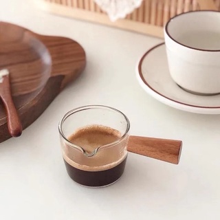 Ly thuỷ tinh mini tay cầm gỗ, rót sữa, rót cà phê espresso