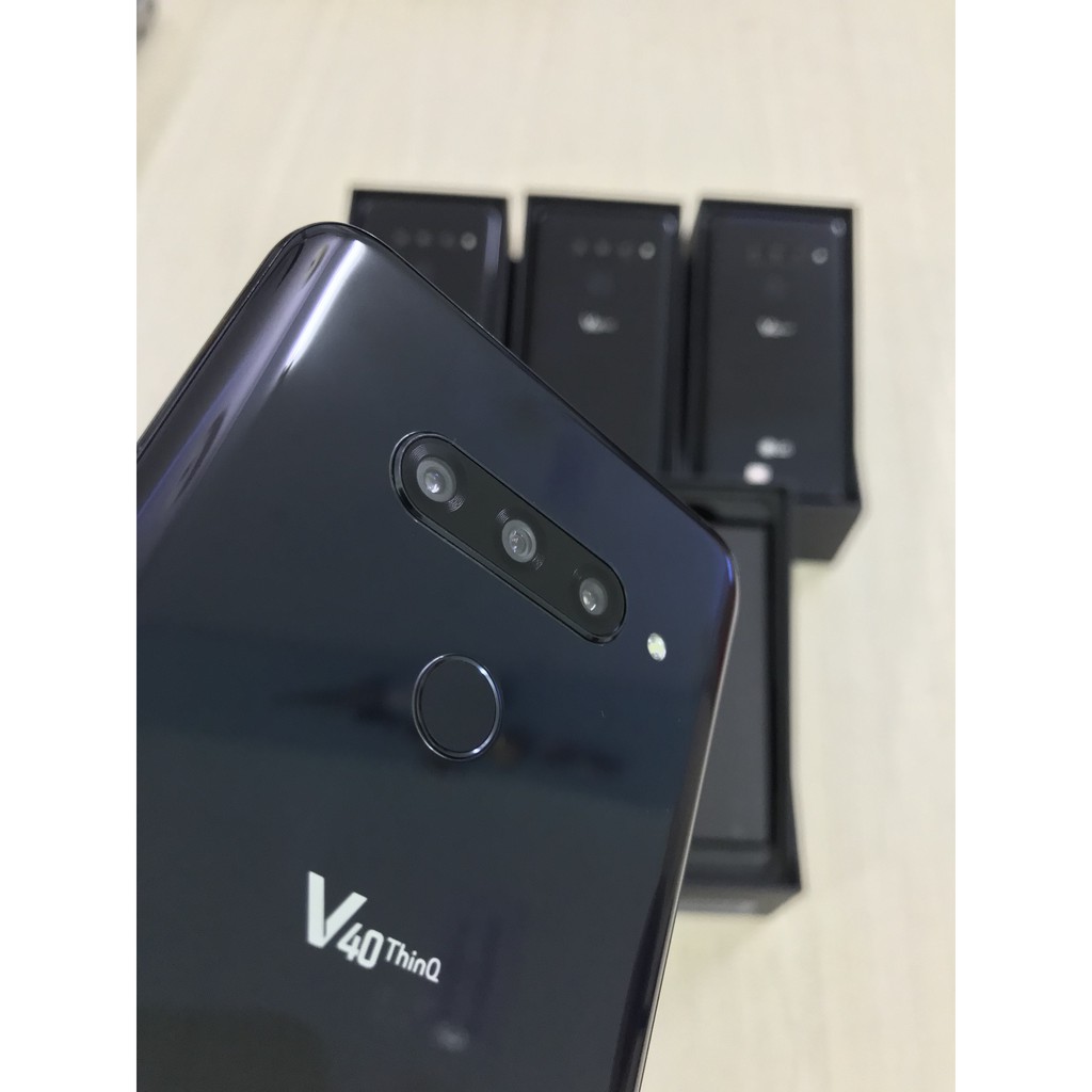 Điện thoại lg v40 thinq bản hàn nguyên hộp snap 845 ram 6gb 128gb