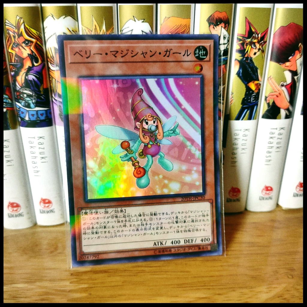 Thẻ bài Yugioh chính hãng Set 5 Dark magician Girl Trái Cây  - Super Parallel Rare