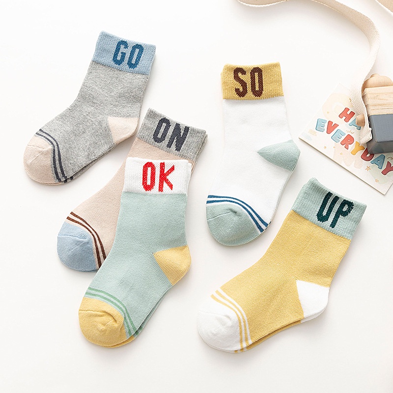 Đôi với WAFNHA D537 bằng cotton mềm mại họa tiết khủng long/cà rốt/chữ cái xinh xắn dành cho bé
