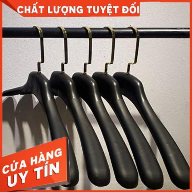 Móc treo áo nhựa màu đen móc áo to,treo đồ Nam,Nữ,treo tủ gia đình,shop thời trang,treo áo ngoài trời.