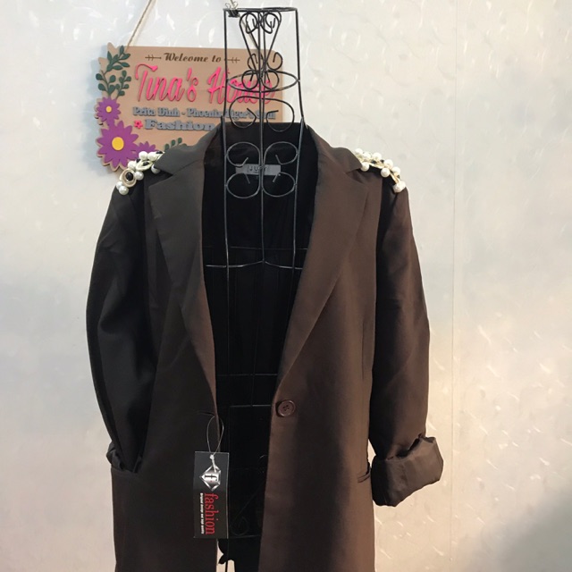Áo vest đính hạt cầu vai hàn quốc Sale 150k