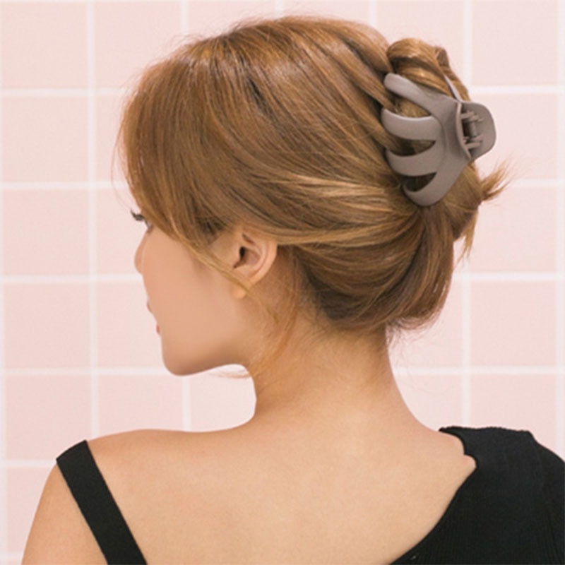 Kẹp Tóc Hình Cá Mập Cỡ Lớn Dành Cho Nữ