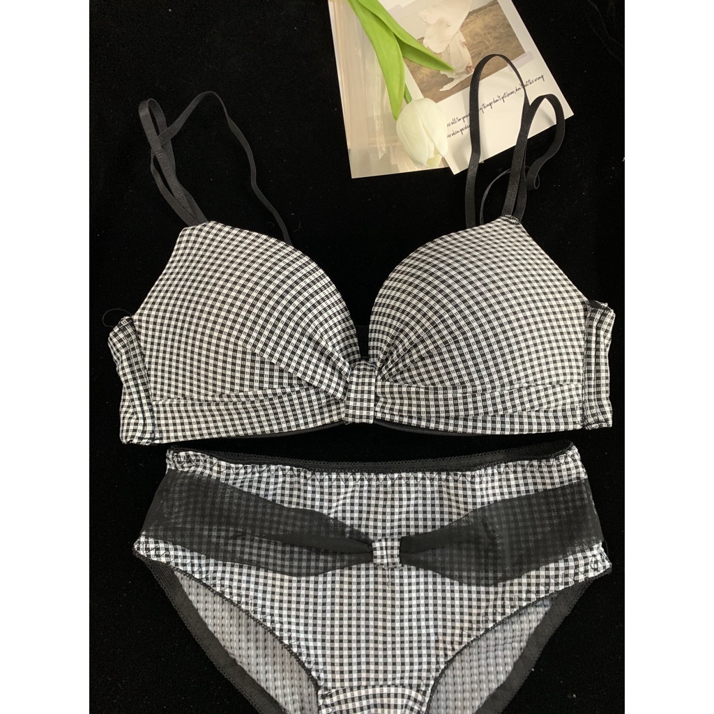 [HÀNG MỚI VỀ-CÓ ẢNH THẬT] BỘ LÓT KẺ CARO kHÔNG GỌNG CÓ ĐỆM NGỰC SIÊU ĐẨY- NỘI Y CHARMOSE | BigBuy360 - bigbuy360.vn