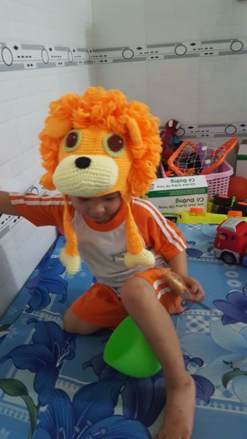 Nón sư tử cho bé