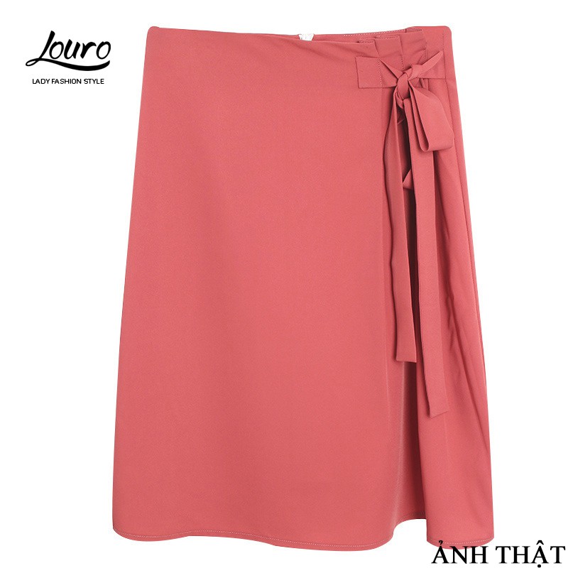 Chân váy công sở đẹp Louro L702, dáng thiên chữ ẢNH THẬT mẫu chân váy cách điệu xếp ly buộc nơ eo | BigBuy360 - bigbuy360.vn