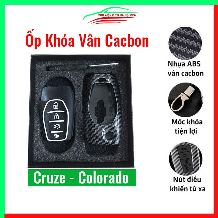Ốp khóa cacbon Chevrolet Cruze, Colorado 4 nút kèm móc khóa