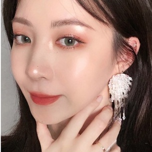 Phấn bắt sáng MAFFICK 2 tông màu làm sáng chỉnh sửa cao cấp | BigBuy360 - bigbuy360.vn