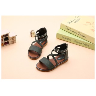 Giày sandal cho bé gái đi học