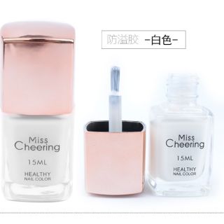 Sơn lột viền móng