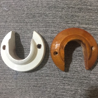 Bát gỗ đỡ thanh rèm