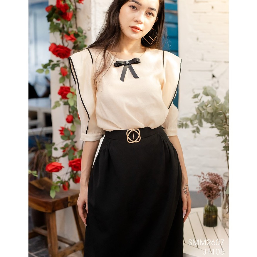 Chân váy ôm, túi chéo, rúm ly viền túi Emspo J1105