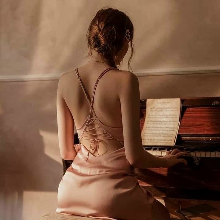 BÁN SỈ _ FREESHIP_ Váy ngủ lụa cao cấp đan dây lưng phối ren ngực sexy SP047