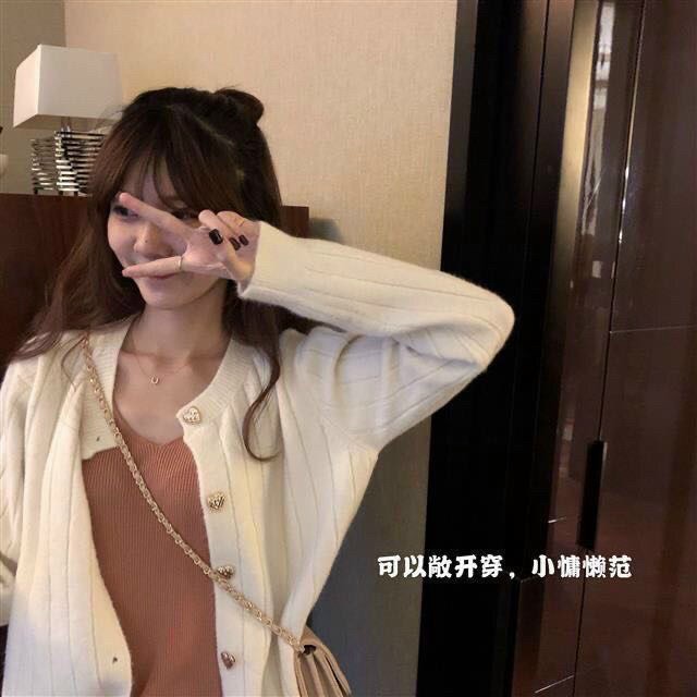 Áo khoác cardigan len phối nút tim 2 màu ulzzang