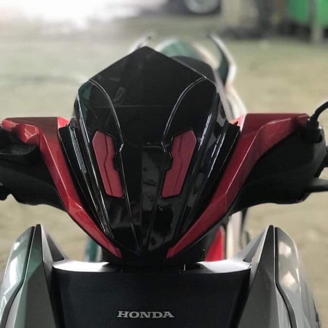Mão- ốp đầu Winner X