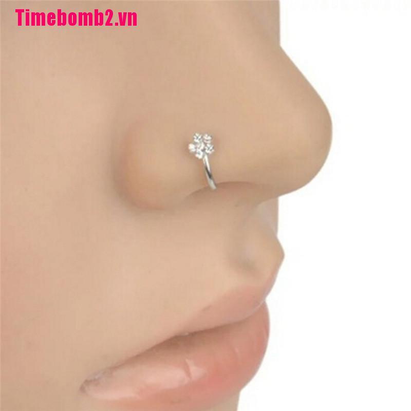 ### 1 Khuyên Xỏ Hình Bông Hoa Thời Trang