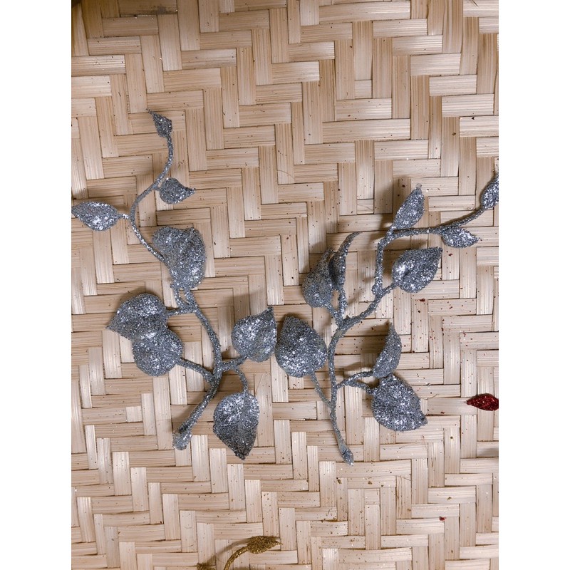 Chùm lá sung kim tuyến rủ trang trí oản tài lộc,cháp bánh