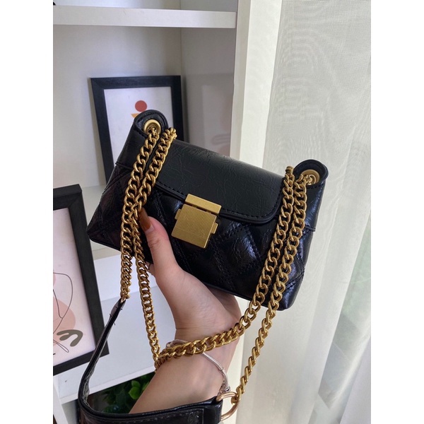 Túi kẹp nách nữ trần trám da bóng thời trang 2022