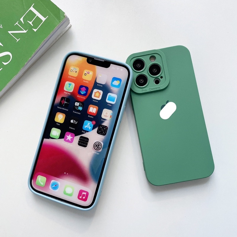 Ốp màu không bám bẩn ,bảo vệ camera