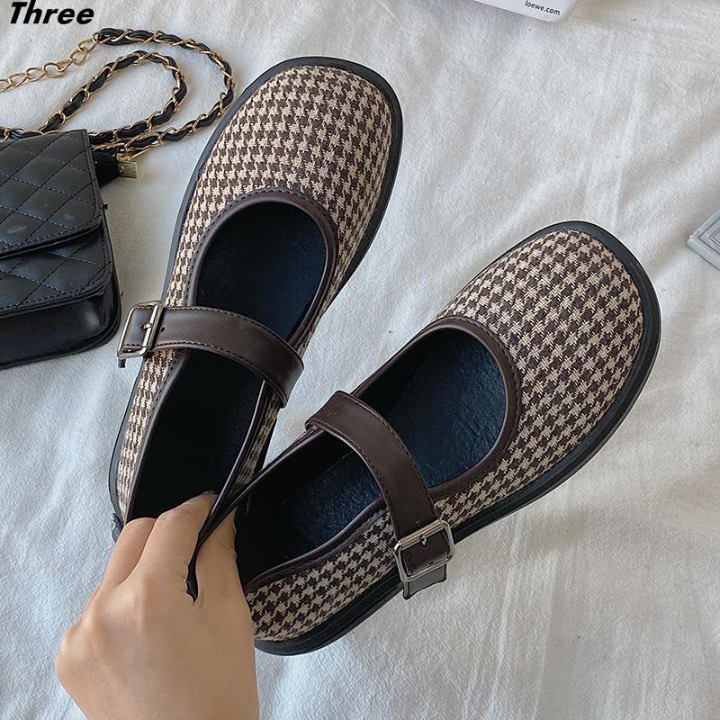 Women's shoes, single shoes small leather shoes female Japanese jk soft girl doll big head Hepburn style Mary Jane with skirt