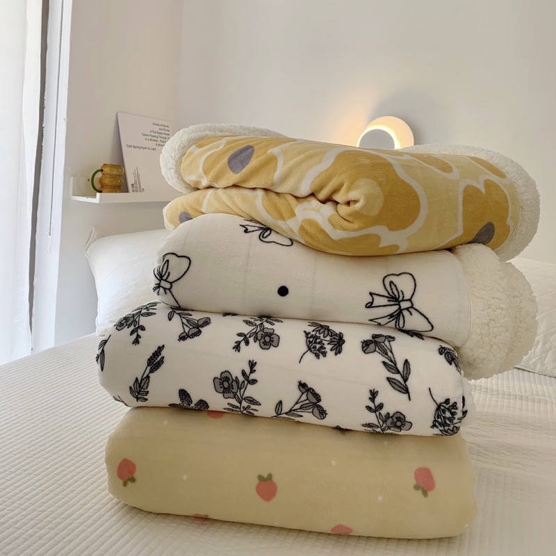 Chăn cừu hoa size 1m5*2m mùa đông 2021 Bé Tí Tẹo