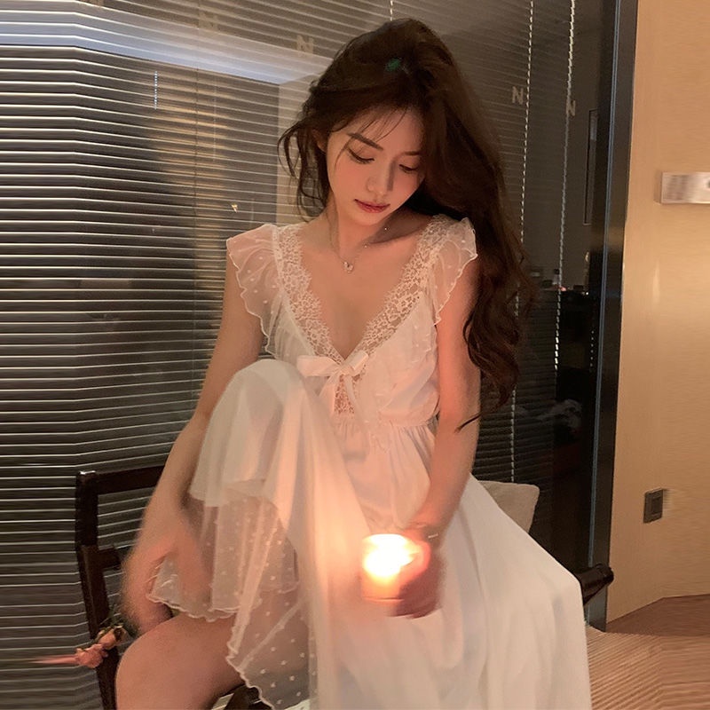 Đầm Ngủ Hai Dây Phối Ren Hở Lưng Quyến Rũ Cho Nữ