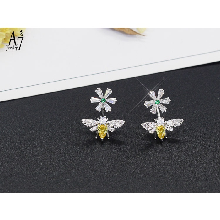 Đôi khuyên tai hình chú ong đính đá thời trang cho nữ