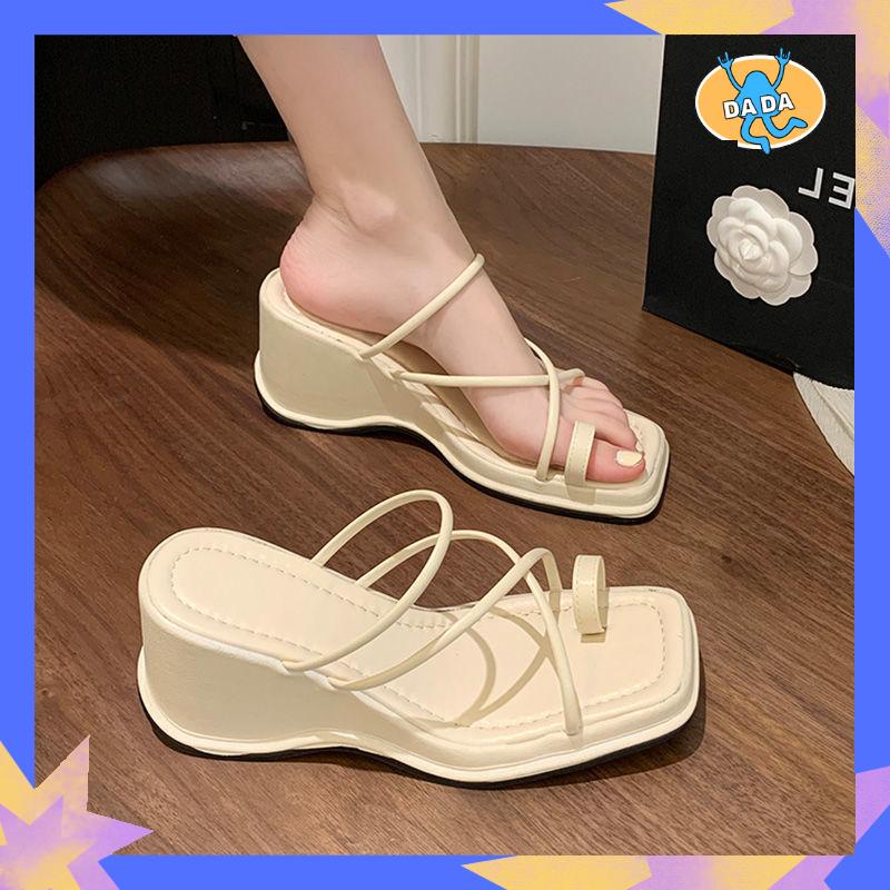 Dép Đế Xuồng Tăng Chiều Cao Màu Đỏ Và Đen Thời Trang Mùa Hè