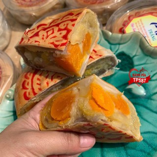 Bánh pía 500gr 4 trứng muối