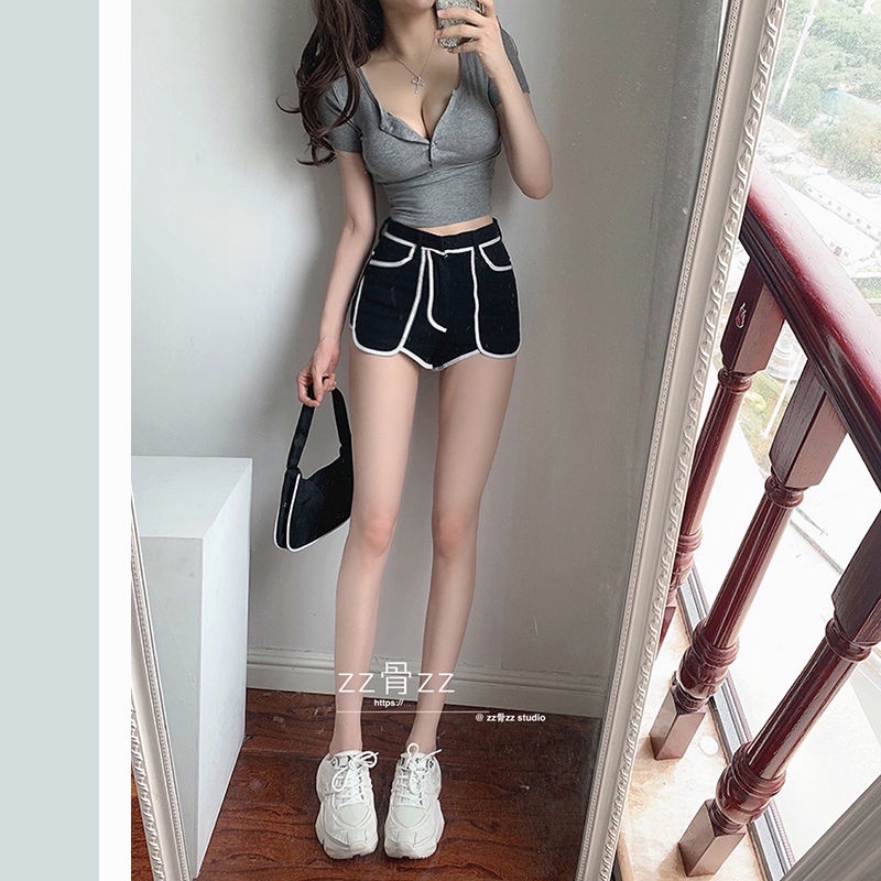 Áo Thun Tay Ngắn Cổ Chữ V Cài Nút Màu Trơn Phong Cách Âu Mỹ Thời Trang Cho Nữ 9SAA