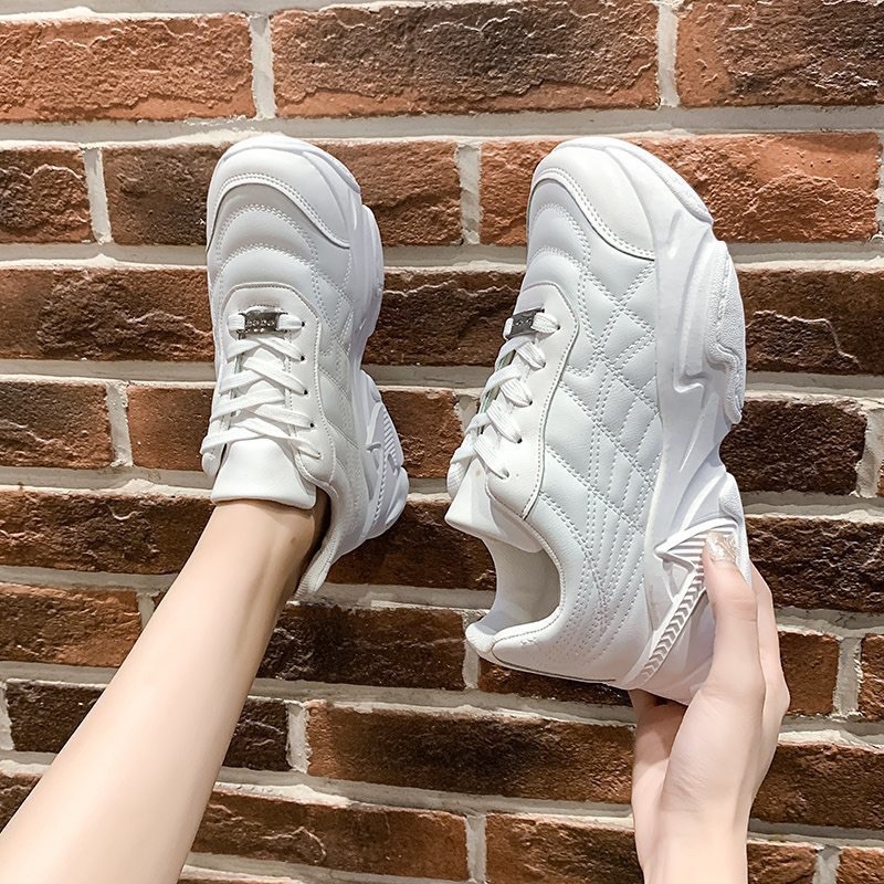 [Mã WASTVN5K giảm 5k đơn bất kỳ] (2 MÀU) Giày nữ chần chỉ ulzzang đế cao cá tính full sóng đế mũi tên siêu hót hít | BigBuy360 - bigbuy360.vn