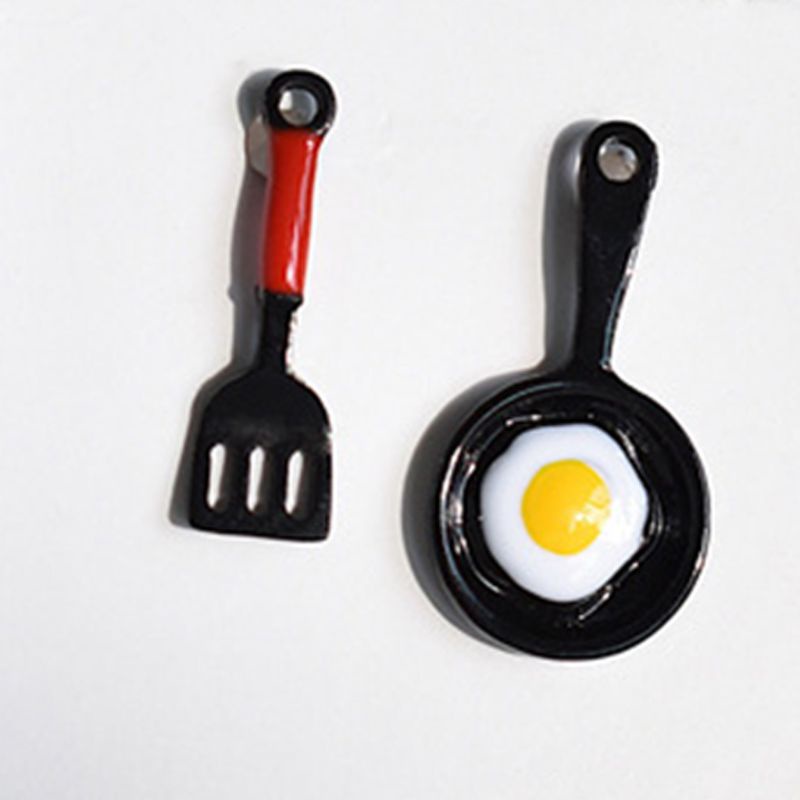 1 Đôi Khuyên Tai Không Đối Xứng Hình Chảo Chiên / Trứng Chiên Mi