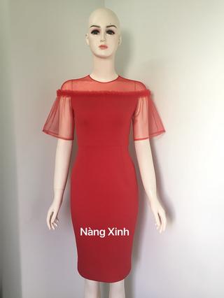 Đầm đỏ dáng ôm phối lưới trễ vai (có ảnh phản hồi khách chụp)