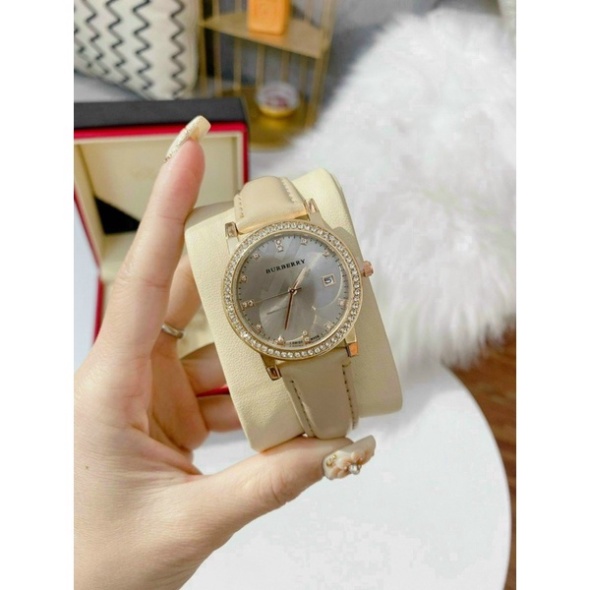 Đồng hồ nữ bb.r mặt tròn quai da viền đá sang trọng , da mềm bền hợp thời trang