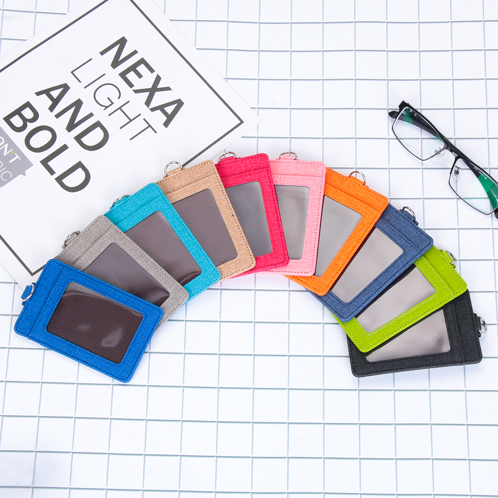 Dây đeo có túi giữ thẻ có thể tháo rời dùng để đựng thẻ nhân viên