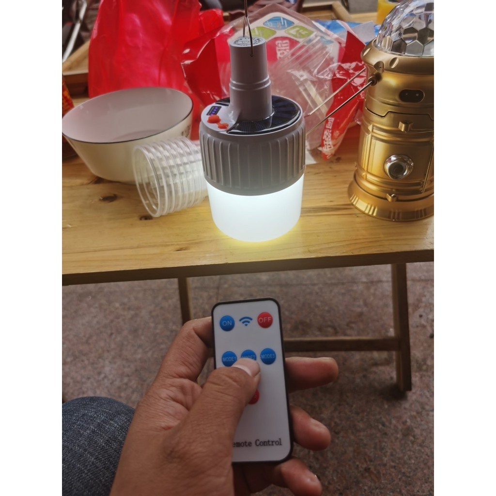 Bóng đèn LED tích điện, Có remote điều khiển 4 chế độ