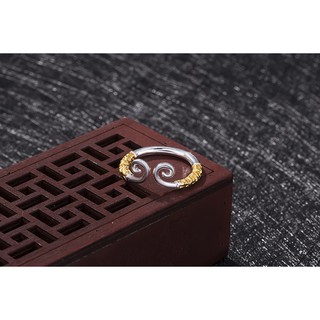 Nhẫn kim cô chạm khắc thủ công