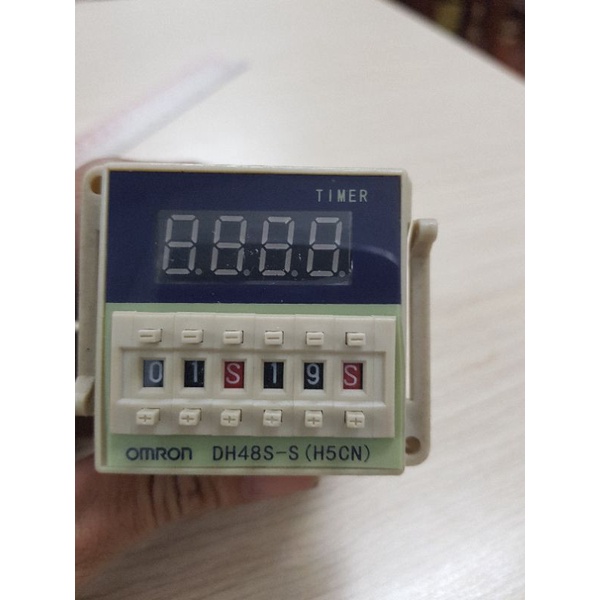 Rơle thời gian Omron DH48S Timer Omron