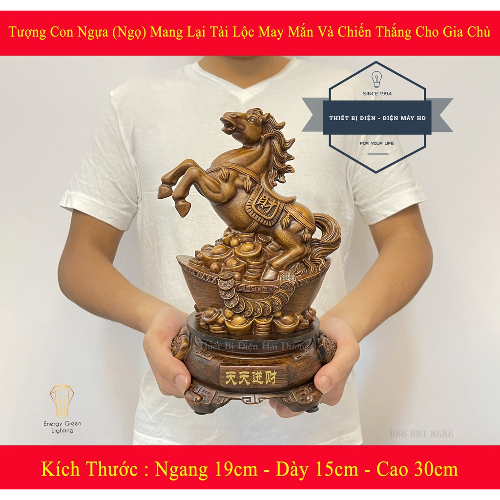 Tượng Con Ngựa-Đại Diện Của Tính Bền Bỉ, Kiên Nhẫn Và Lâu Dài, Mang Đến Tài Lộc, May Mắn Và Chiến Thắng Cho Gia Chủ