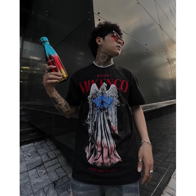 Áo phông ngắn tay MIKENCO GOD SEES IT Tshirt