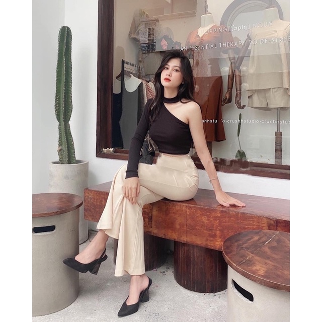 Áo Tay Dài Quyến Rũ