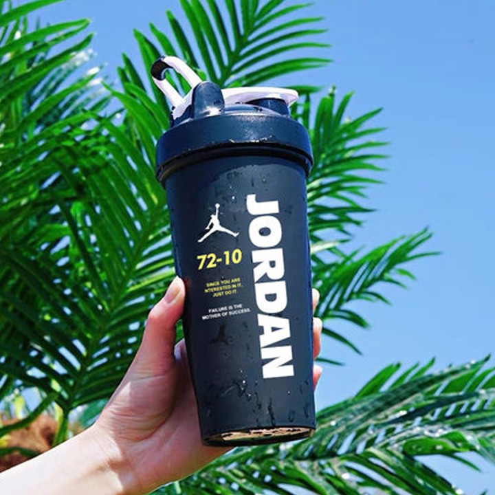 Bình đựng nước thể thao tập GYM du lịch 600ml Chai bình nước thể thao Shaker GymShark Bình lắc shaker