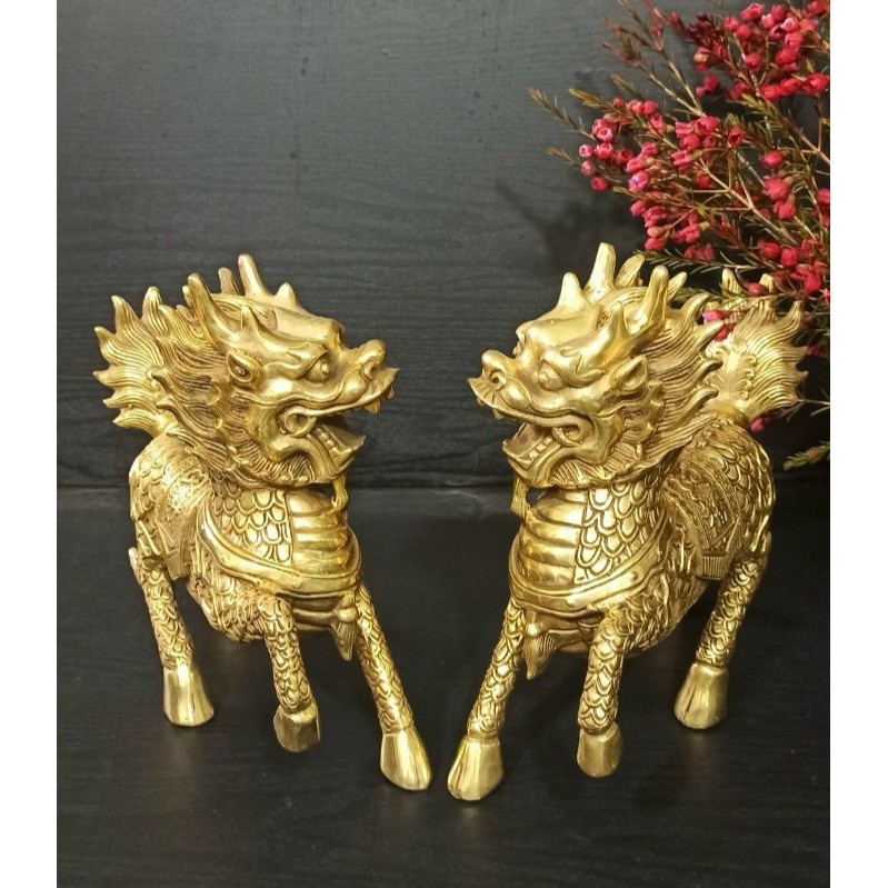 Long mã phong thủy mang lại tài lộc cho gia chủ được chế tác thủ công bằng đồng ,đồ cổ sưu tầm